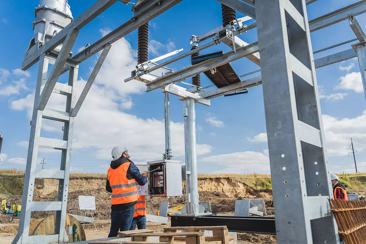 Installazioni componenti della stazione elettrica